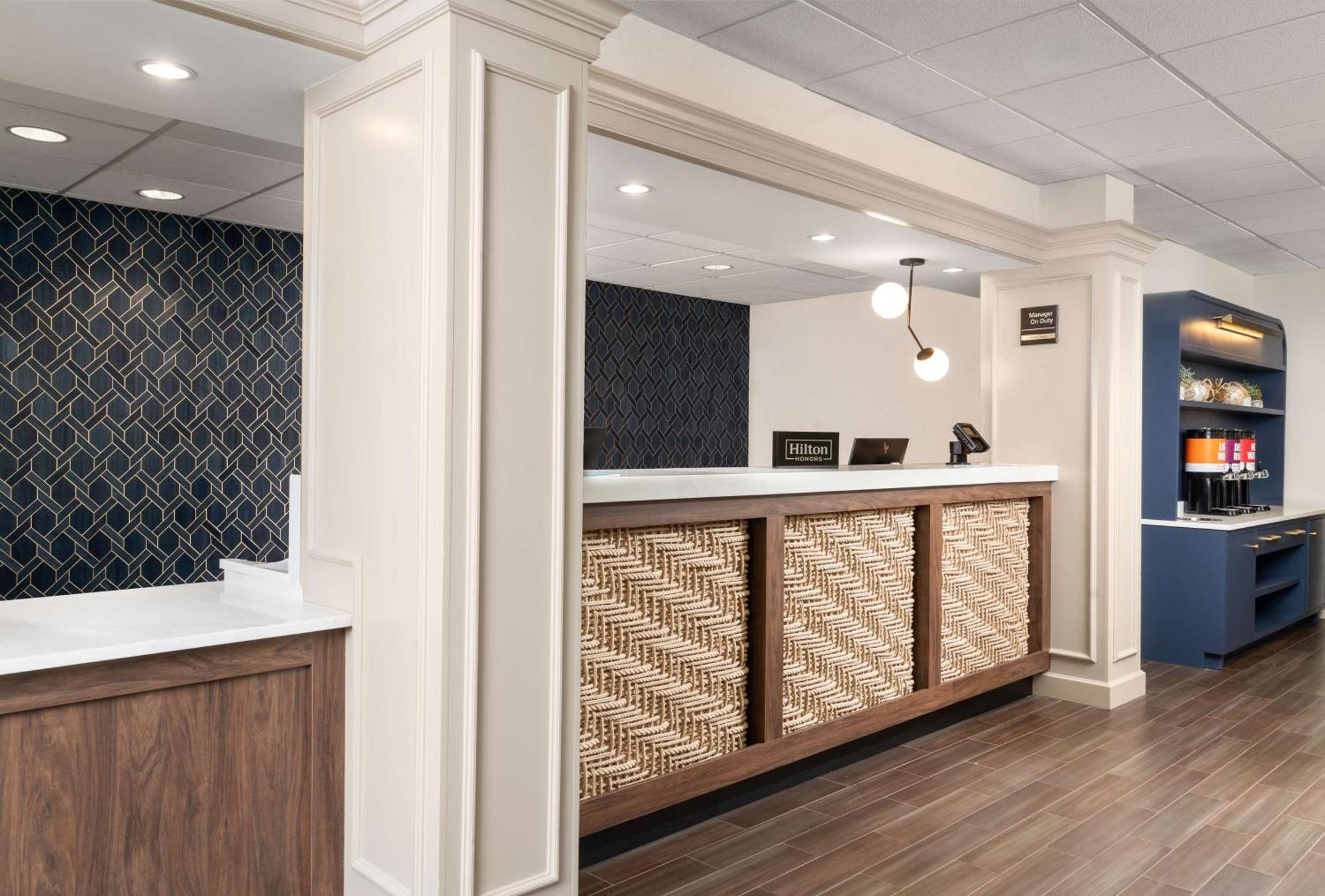 Hampton Inn & Suites Middletown Eksteriør bilde